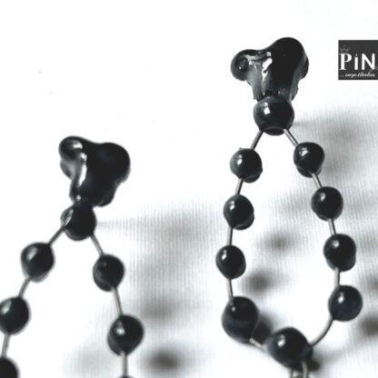 dreierperle_perlentropfen_perle_ohrhänger_schwarzes_porzellan_coni-pin_detail600