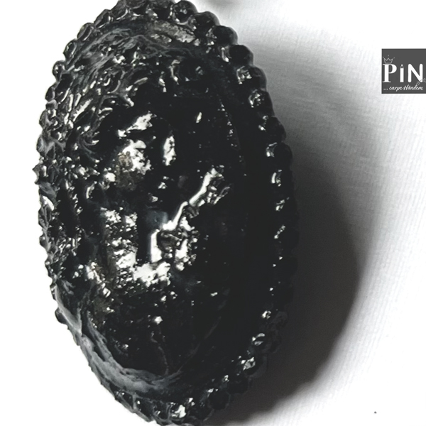 kleiner_tropfen_kamee_großer_tropfen_ohrhänger_schwarzes_porzellan_coni-pin_detail